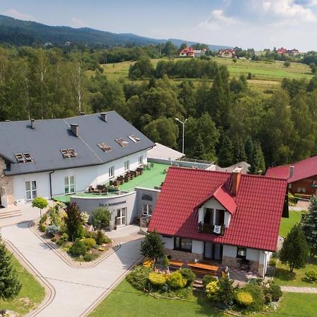 Отель Osrodek Rekreacyjno - Wypoczynkowy Beskidek Gilowice  Экстерьер фото