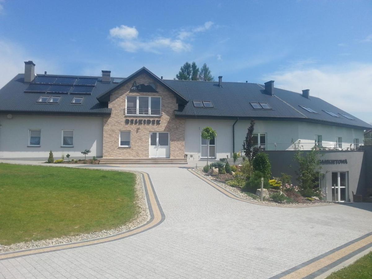 Отель Osrodek Rekreacyjno - Wypoczynkowy Beskidek Gilowice  Экстерьер фото