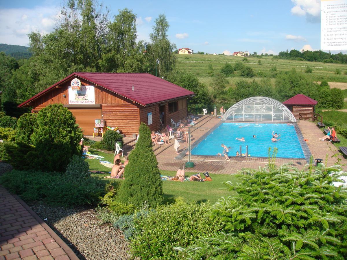 Отель Osrodek Rekreacyjno - Wypoczynkowy Beskidek Gilowice  Экстерьер фото